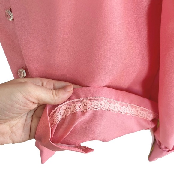 Vintage 70s peach pink bow button up long sleeve pleated secretary blouse - Picture 7 of 10